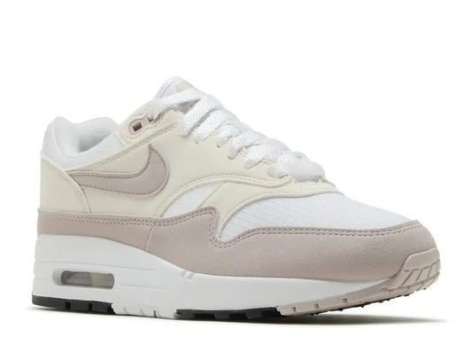 Nike Air Max 1 Platinum Violet